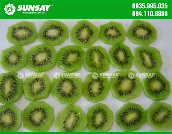 Kiwi sấy lạnh giữ nguyên màu sắc và chất lượng sau khi sấy