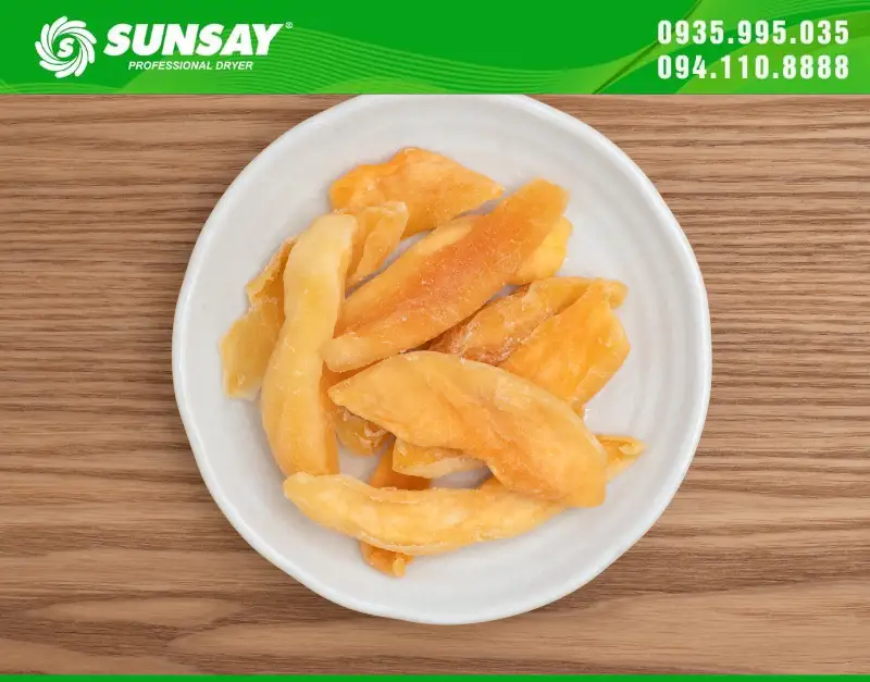 Dưa lưới sấy dẻo vẫn giữ được màu sắc và vị ngọt tự nhiên